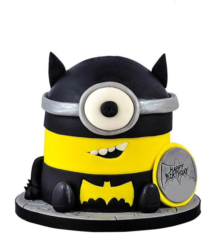 Batman & Minion Doğum Günü Pastası